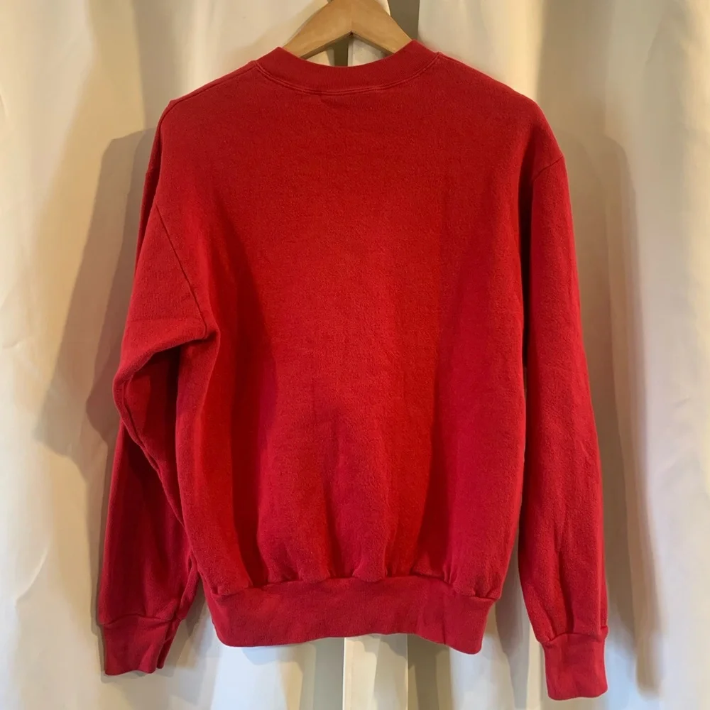 Vintage Christmas Greatest Gift Is JESUS Lee Size Small Sweatshirt Red Crew Neck